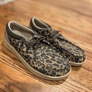 Women’s Heydudes- NEVER WORN